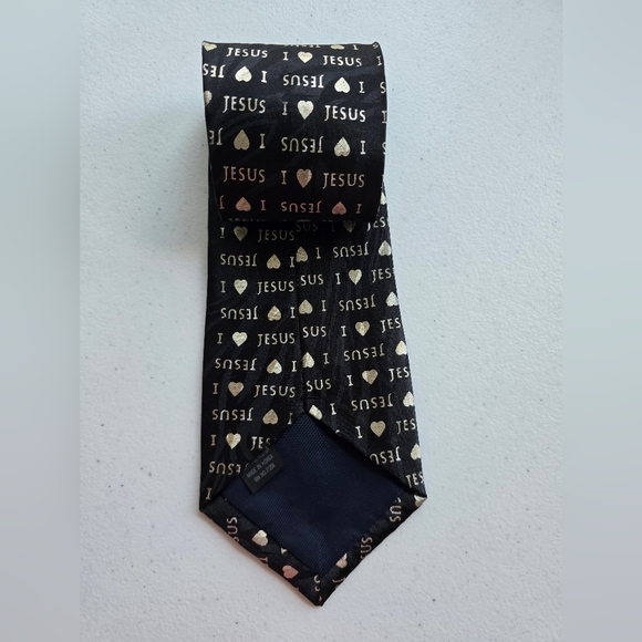 Black and Gold Patterned Tie Accessories. - Picture 3 of 7